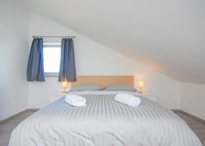 Apartment Peaceful In Muraj *